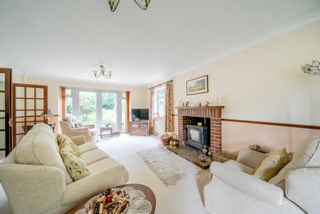 1327126-8-687faa8...