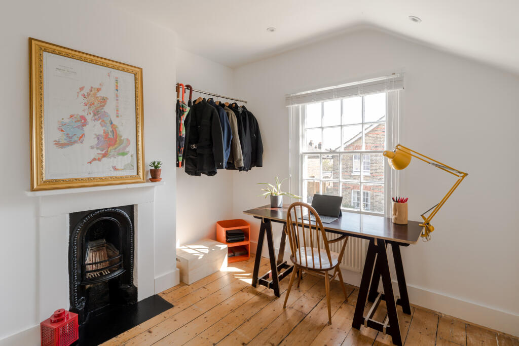 274518 - 65 Edward Road-68.jpg