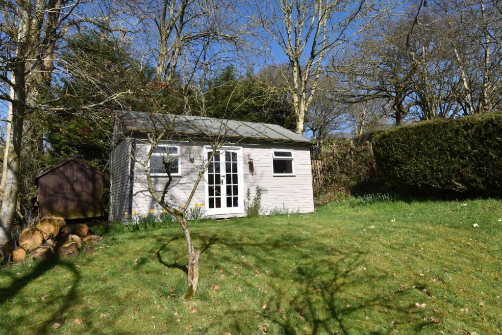 GARDENS &amp; GROUNDS