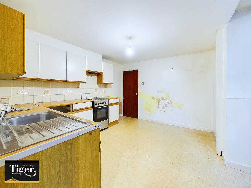 CAM03440G0-PR0223...