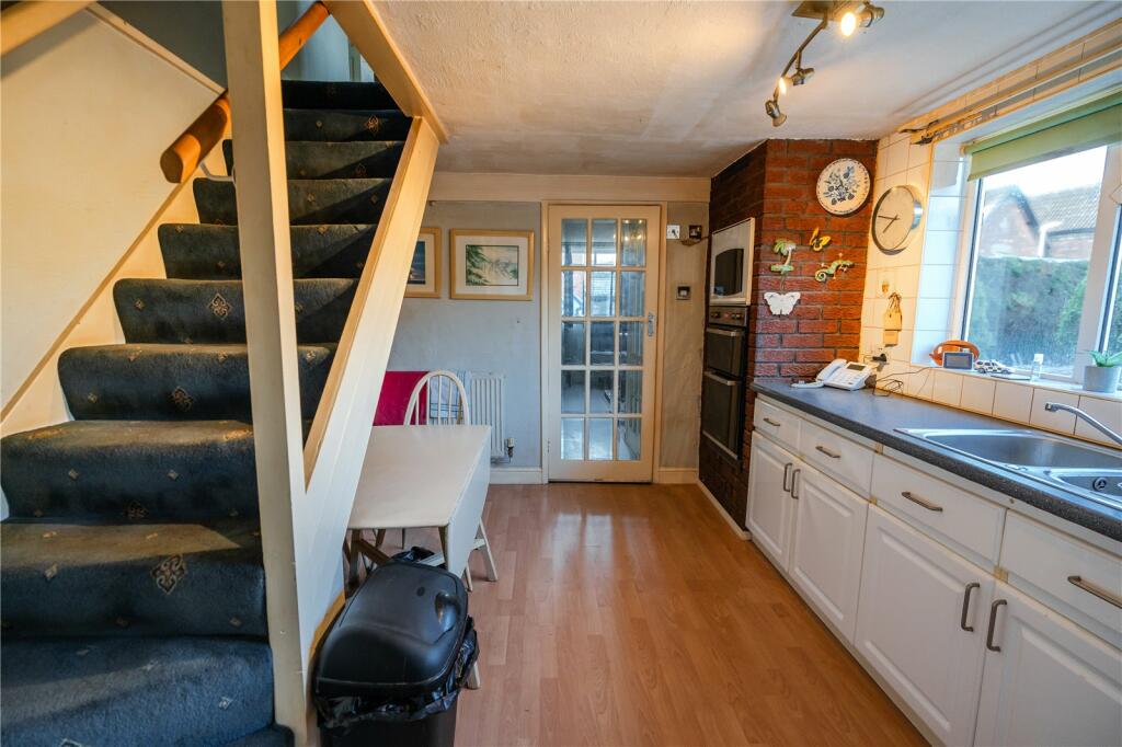 Kitchen (2)