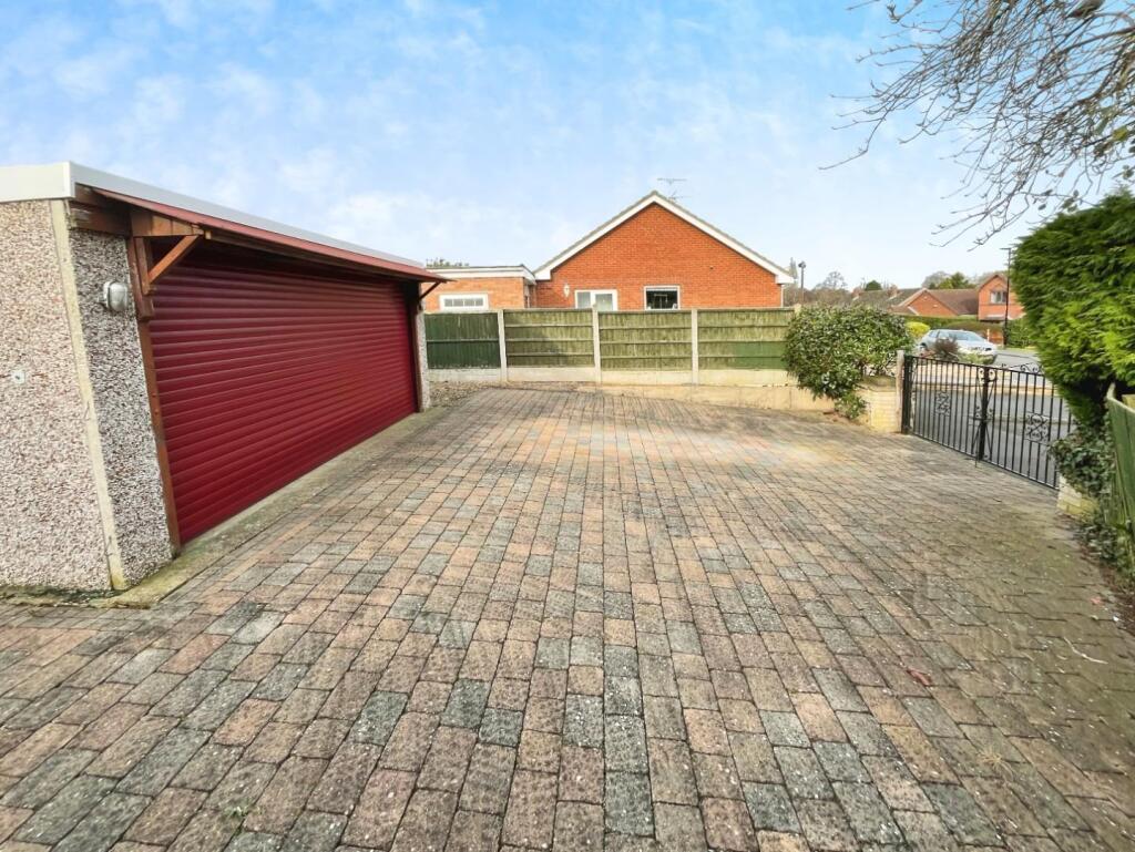 dfc224c4-Drive 20to 20side.jpg