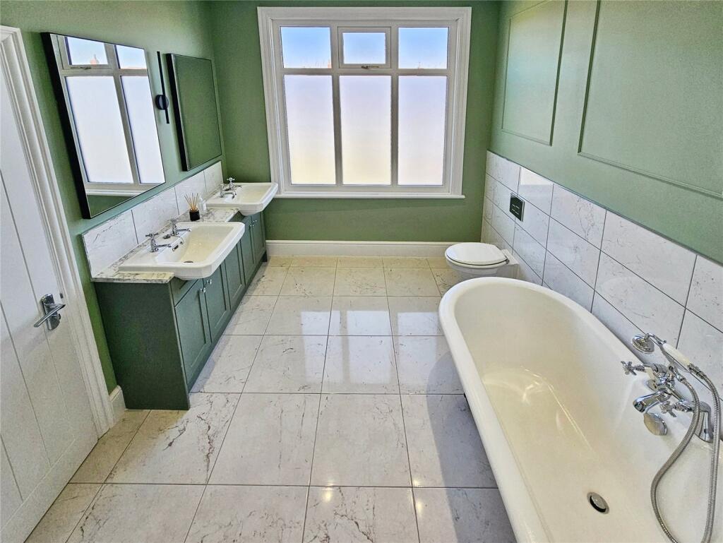 Family Bathroom