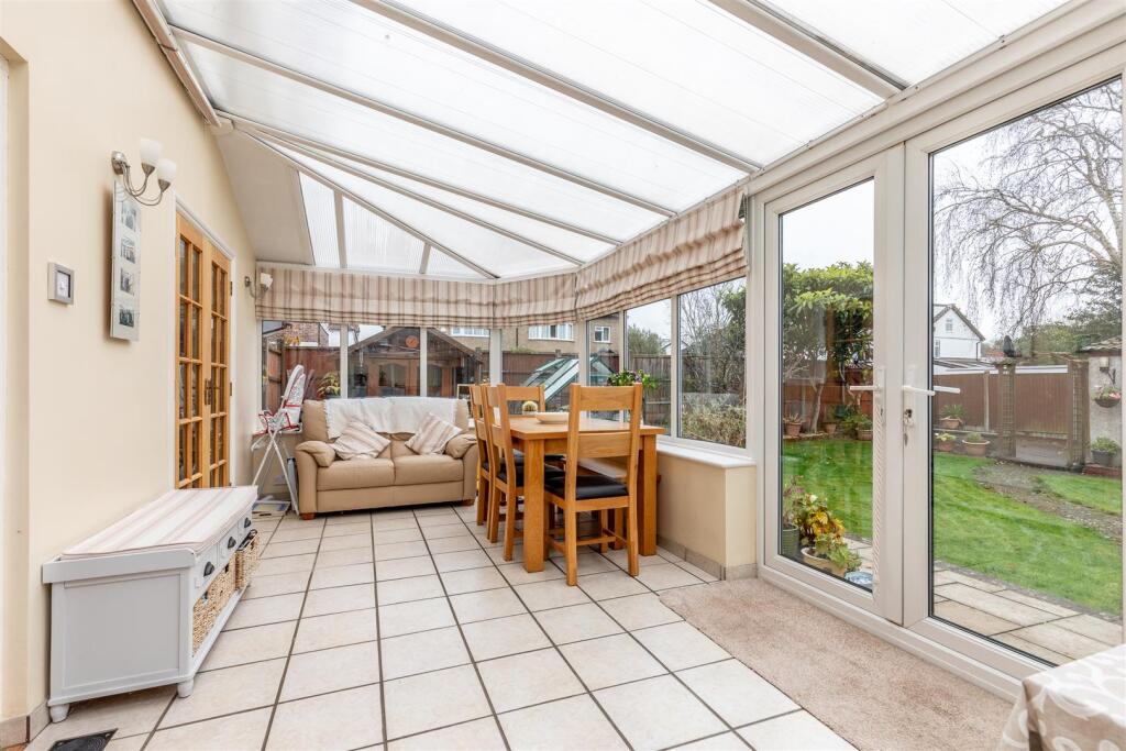 Wellington Walk, Westbury on Trym Conservatory.jpg