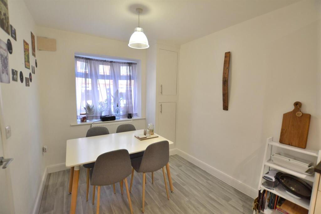 Fitted Dining Kitchen