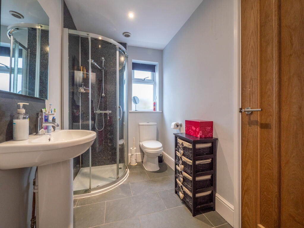 20250304_12580507...