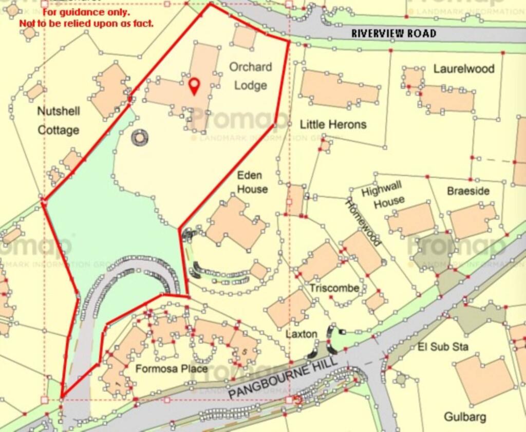 Riverview Road, Pangbourne - Walk to shops & train station