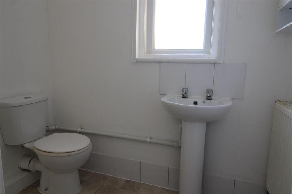 shower room.JPG