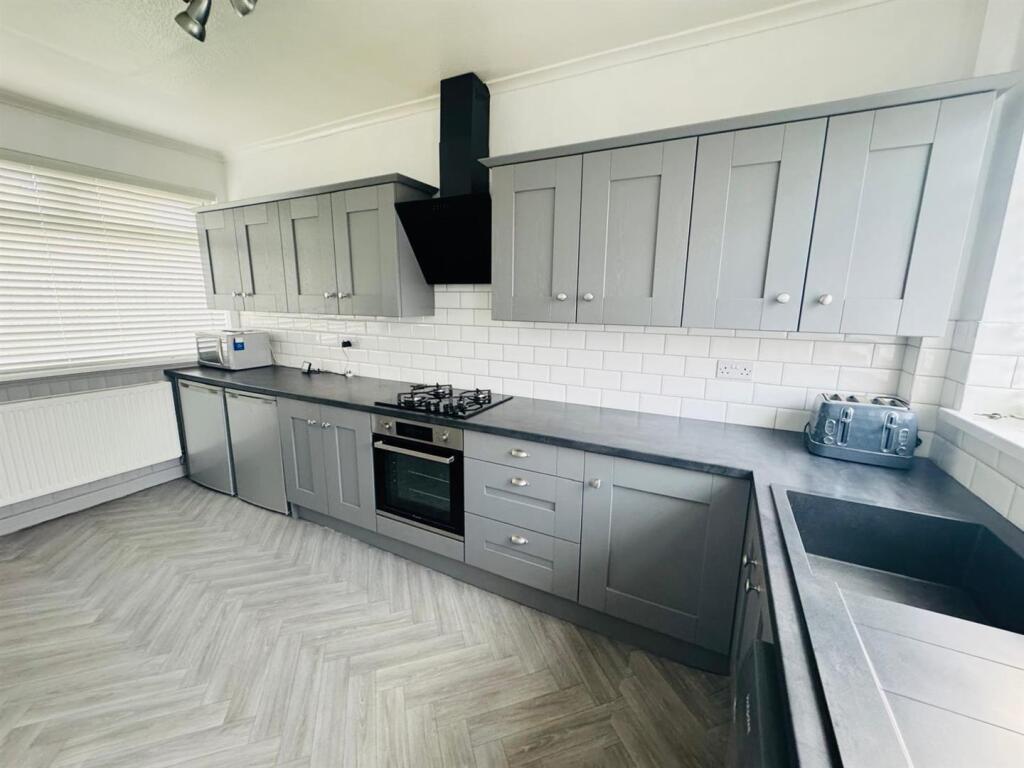 Kitchen Diner
