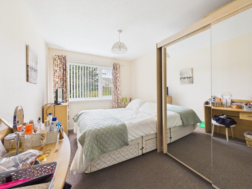 CAM03974G0-PR0208...