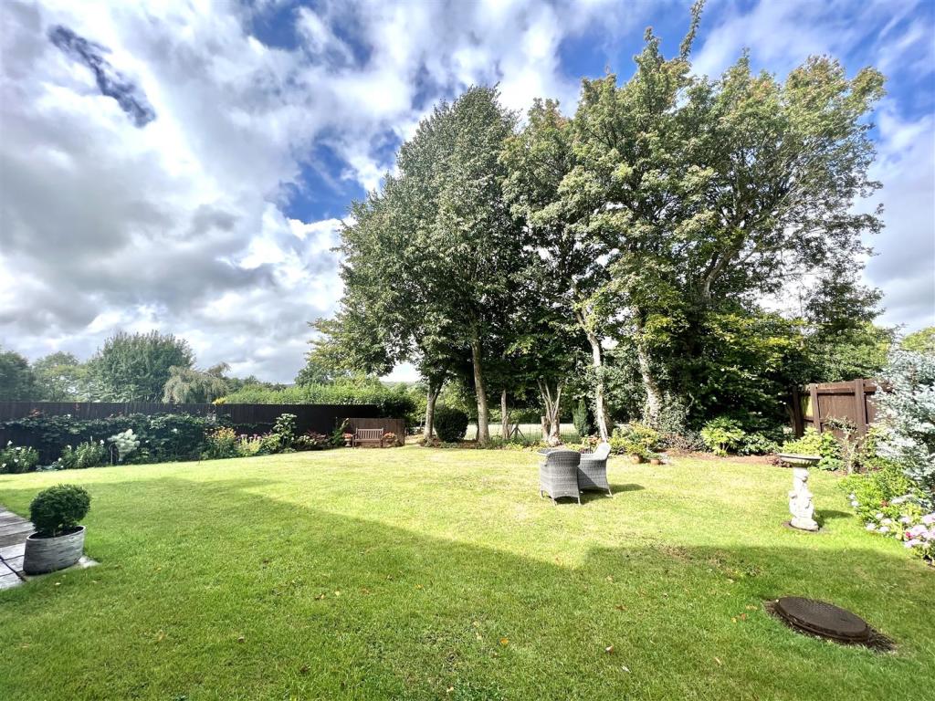 GARDENS