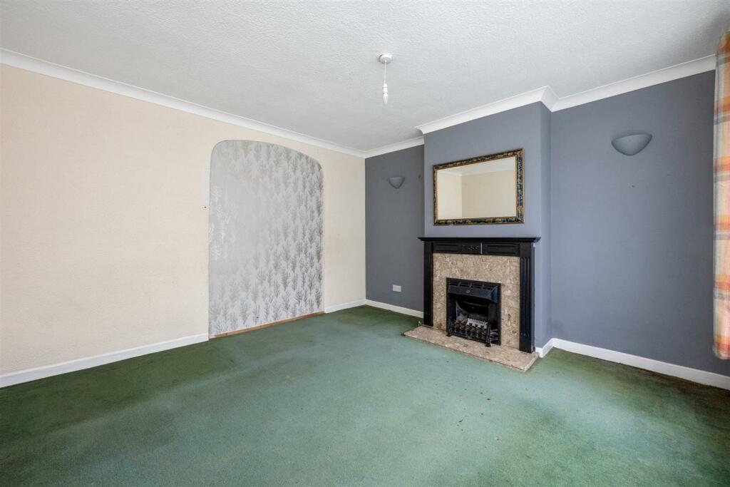 Poynings Drive PIC 2.jpeg