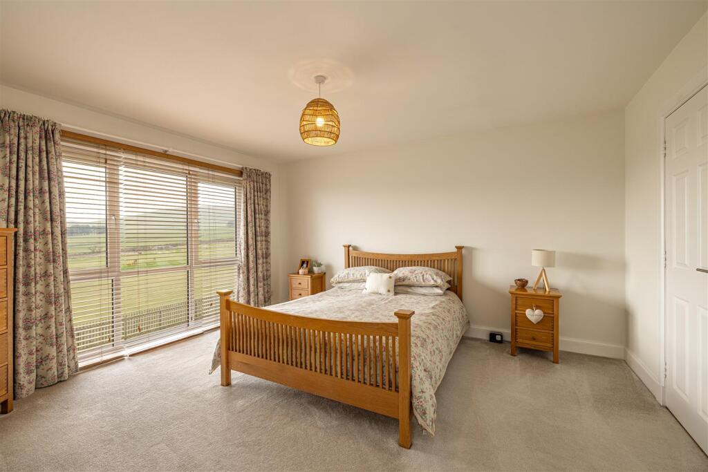 2 Nichol View Galashiels 27.JPG