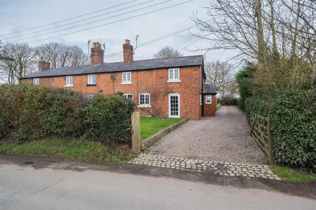 1 Parkfield House Cottages-043.jpg