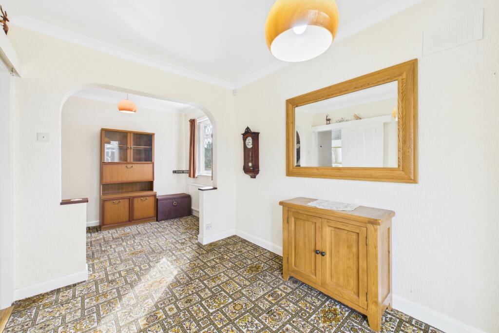 CAM03162G0-PR0223-STILL020