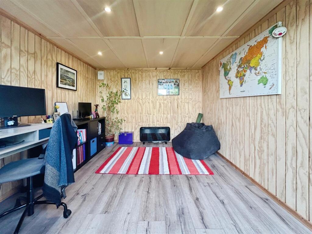 5052debf-E-451D-B029-3383D0A26E6F-4421-00000389D2E