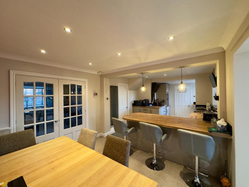 Kitchen 3 Photo, Clockhouse Grove, Burnley, 5 Bedr