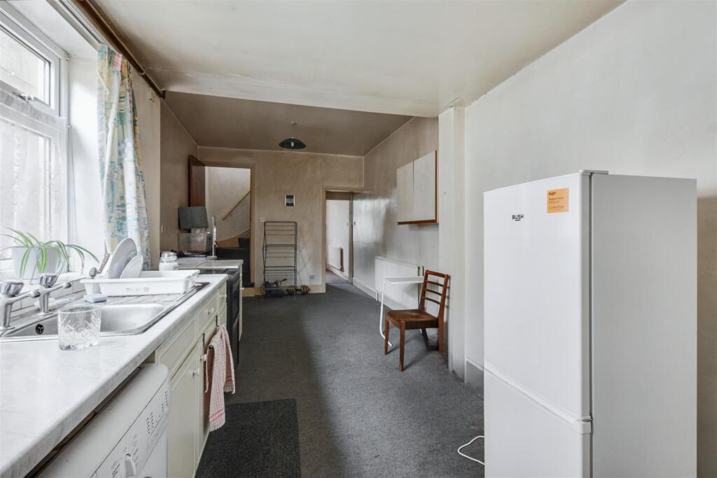 Kitchen Diner_1.jpeg