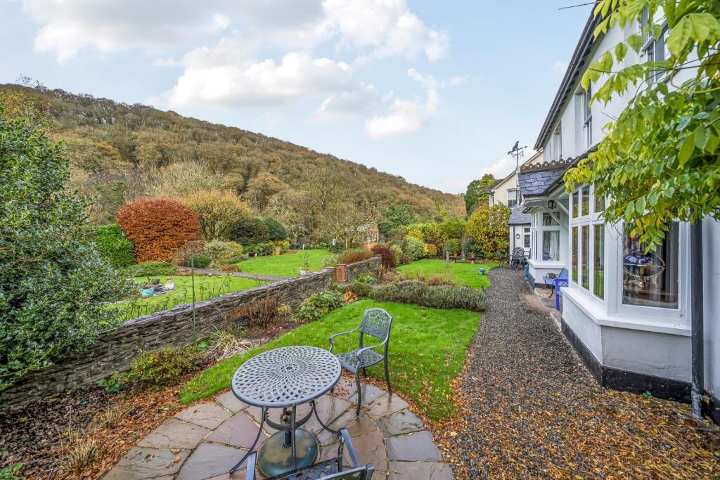 Dulverton, Seddons