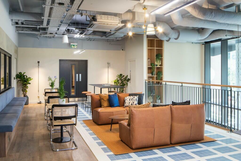 Mezzanine level