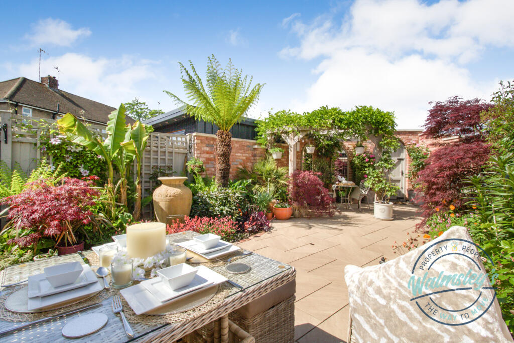 Patio area and mature walled gardens_1