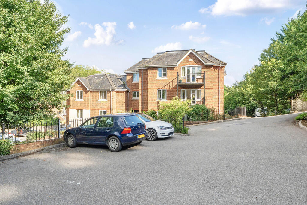 1339674-2-689e0a2...