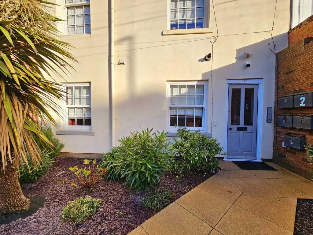 acbc1995-f859-4d33-ad8a-605727015e97