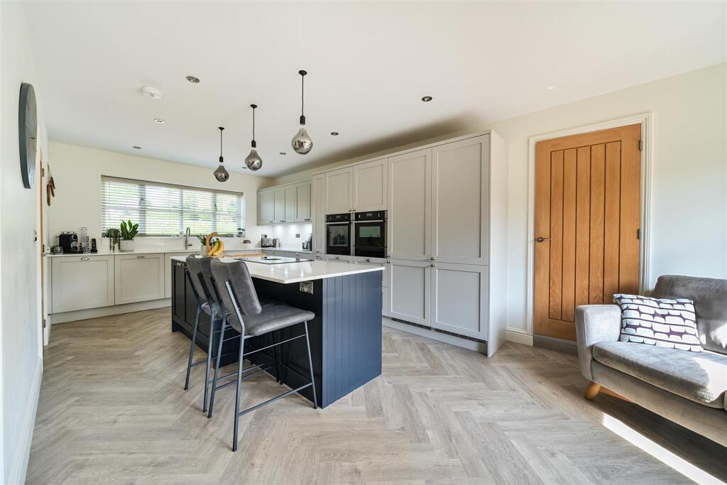 Sycamore House, 2 Mill Lane, Greens Norton (17).jp