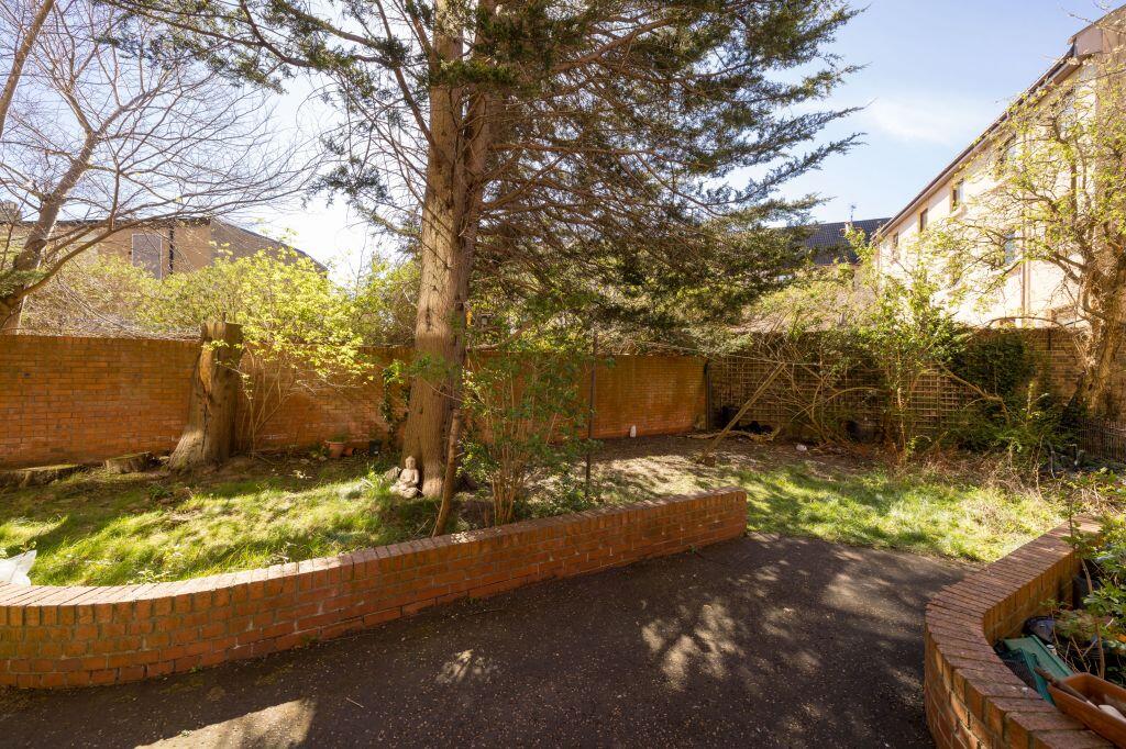 Property Image 16
