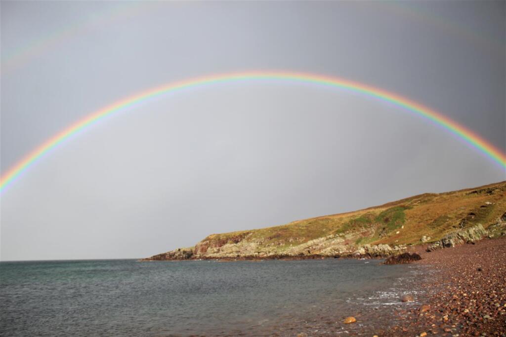 RAINBOW NORTH ERRADALE BEACH.JPG