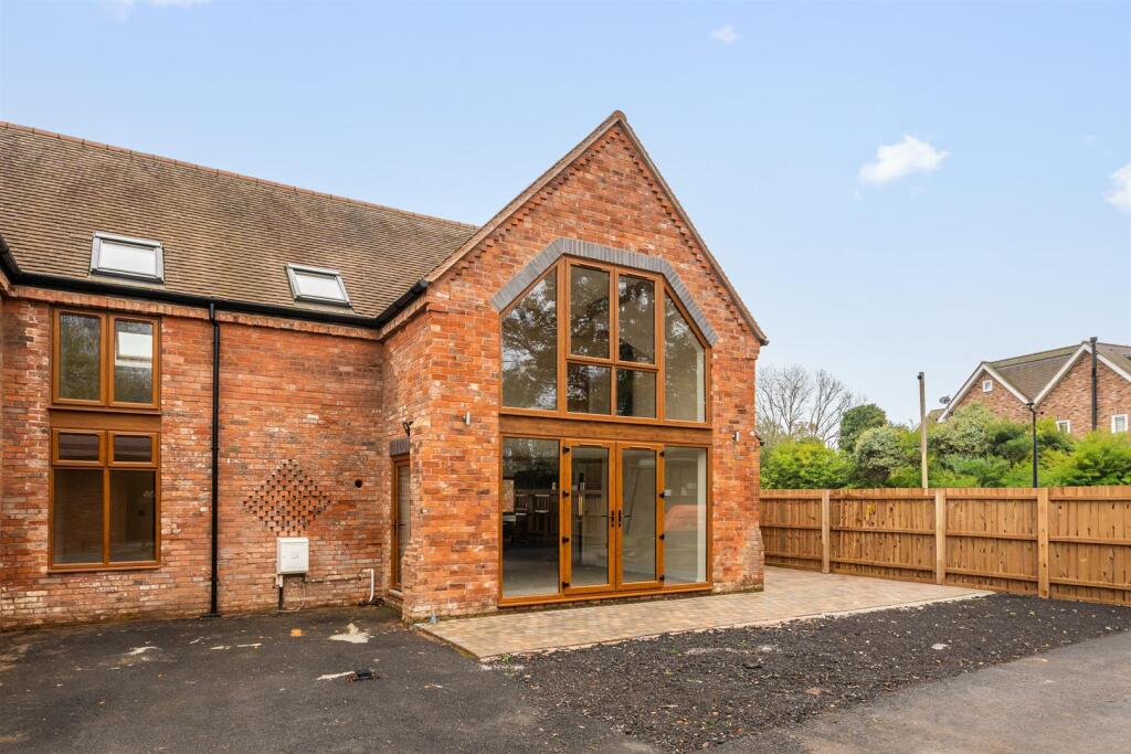 Barn 4 Fallon Court_29.jpg