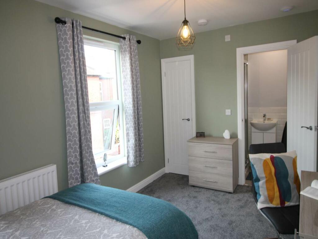 Bedroom 3 &amp; En-suite