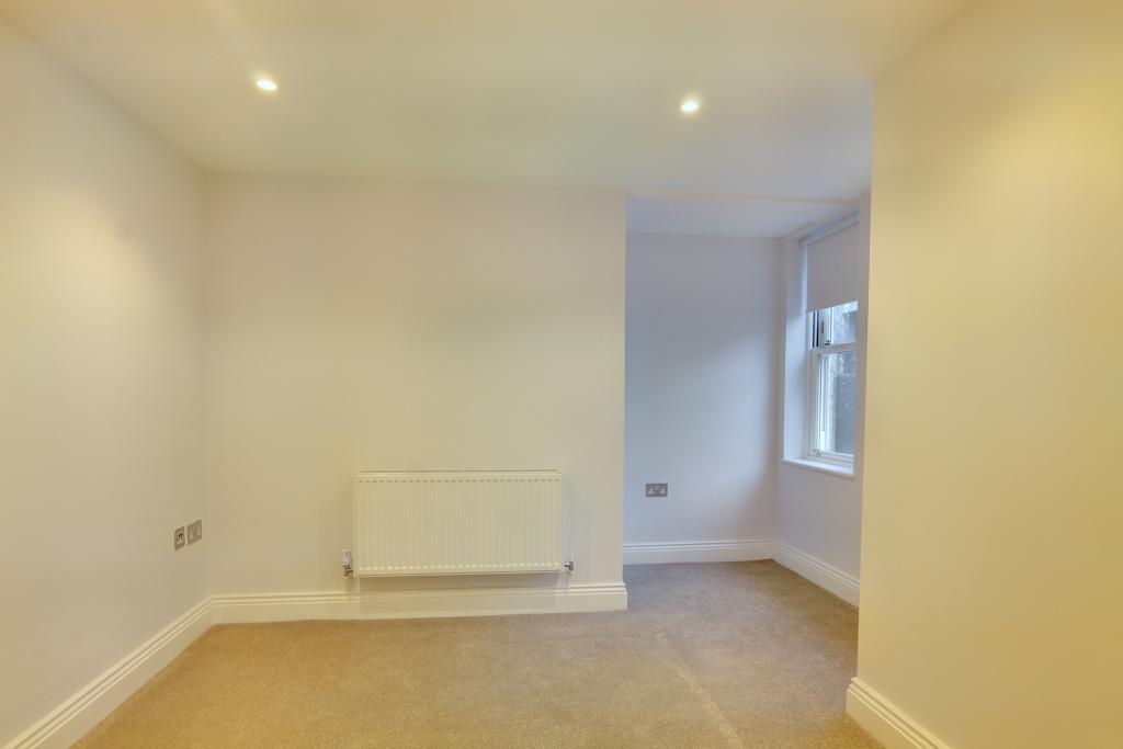 4.bedroom.jpg