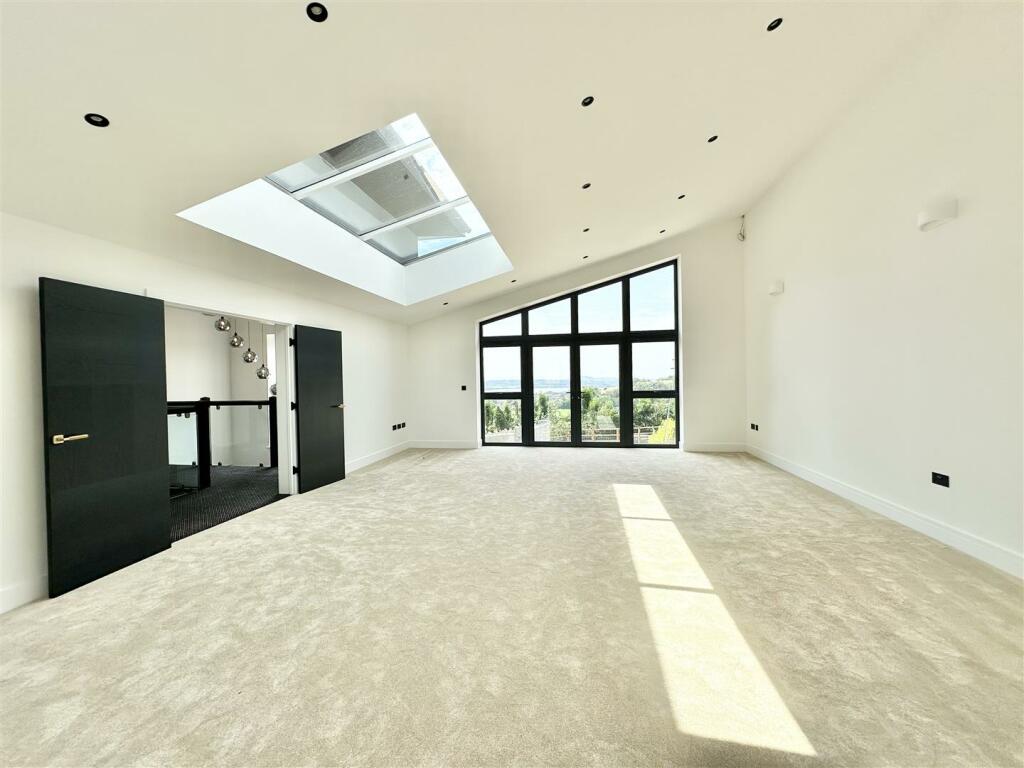 Large Reception Room