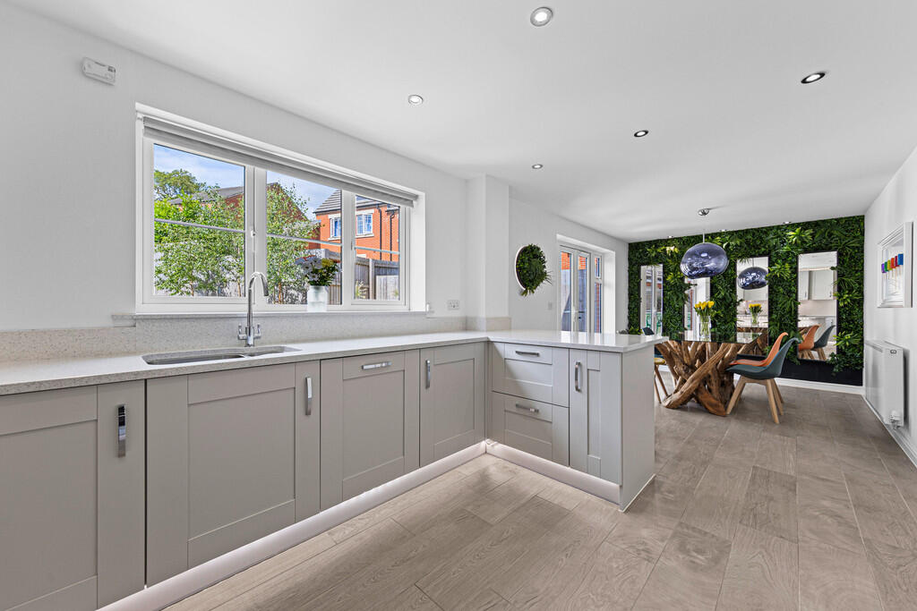 Kitchen/Dining Ro...