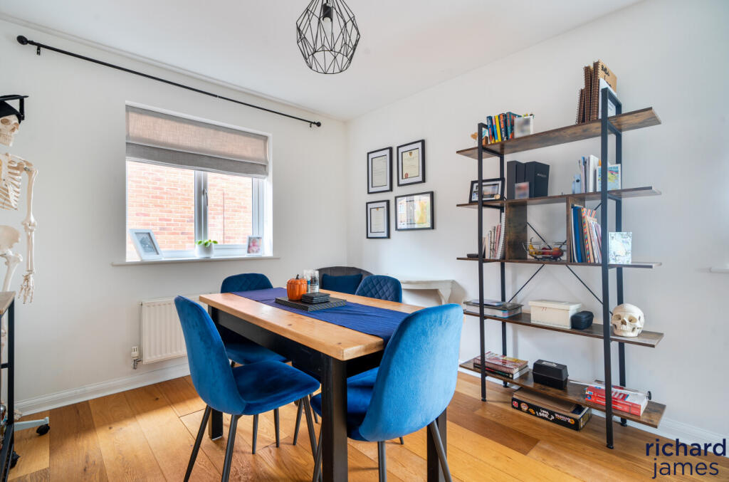 51f8c0f56f1043bfac8e4928900a6249