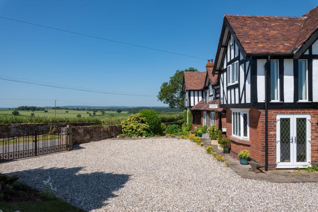 Kingslow House