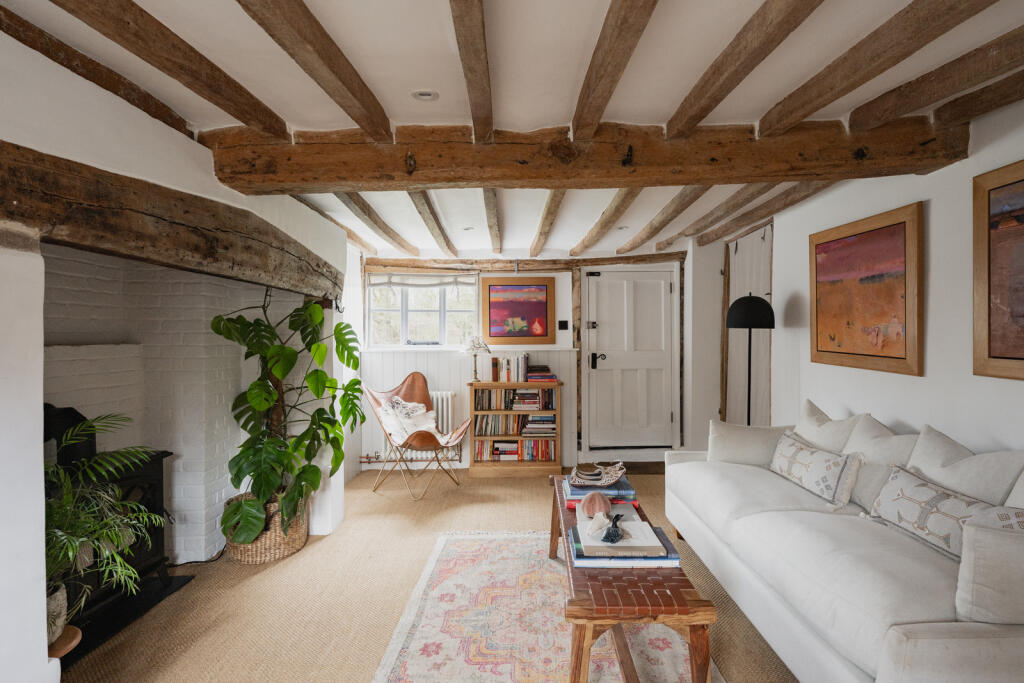 262791 - Nine Elms Farmhouse, Ringshall-29.jpg