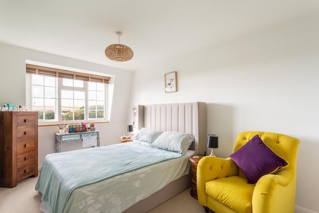 Chatsworth Close-16.jpg