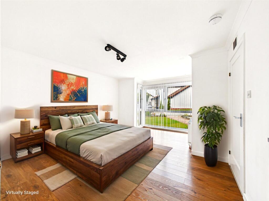 Sitting/Bedroom