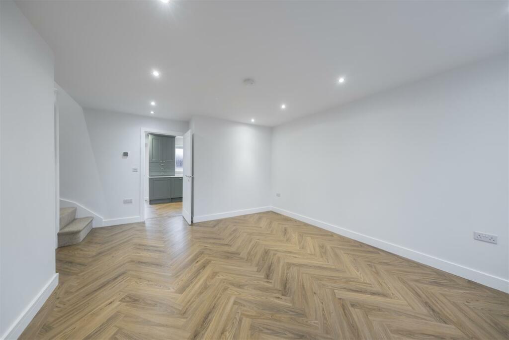 Townfield Lane-007.JPG