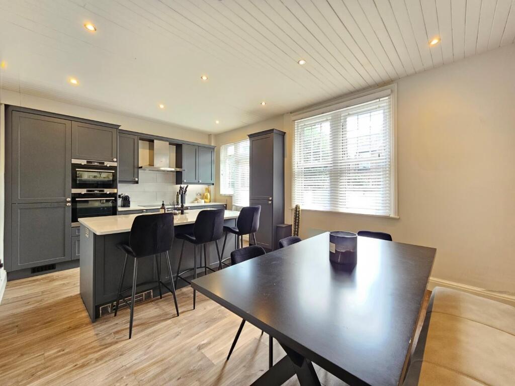 Open Plan Dining Kitchen