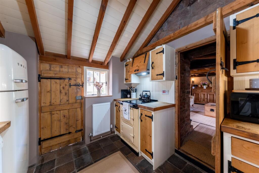 Rock Cottage-003.jpg