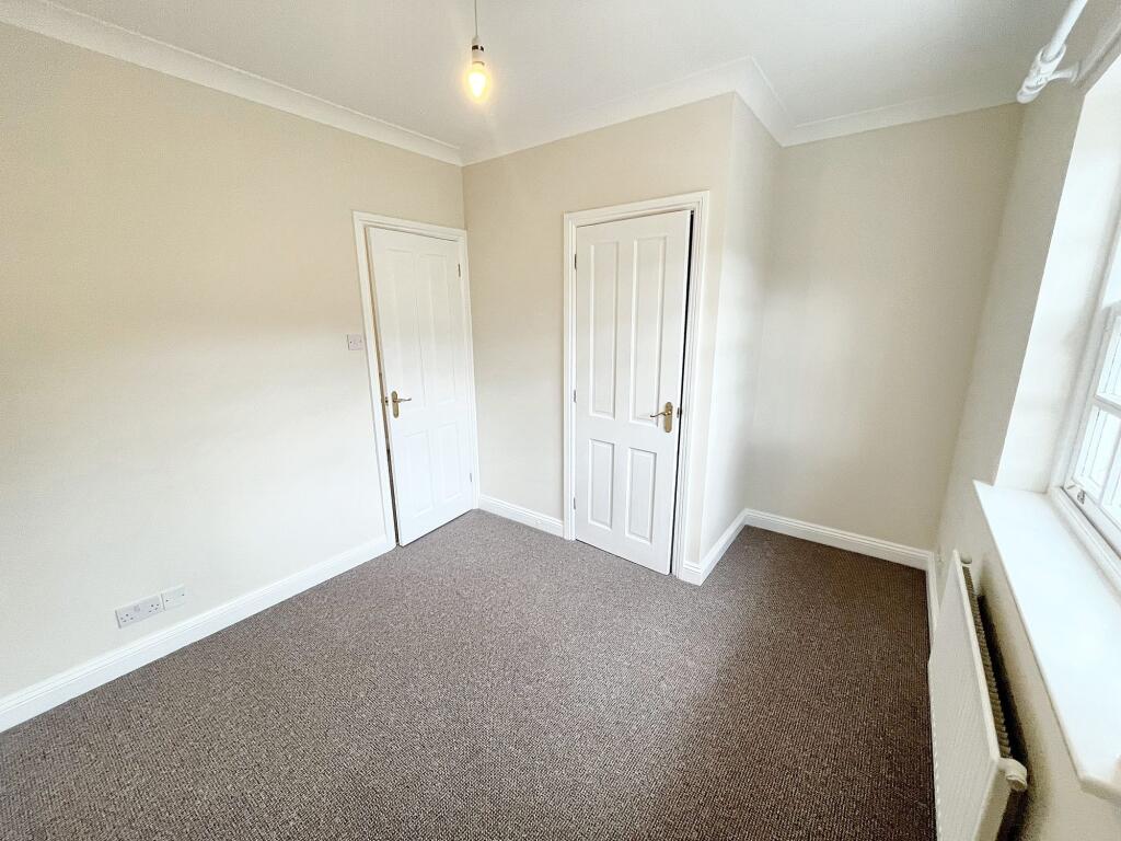 Front double bedroom