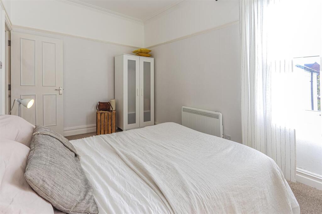 Connaught Road 13, 3-9.jpg