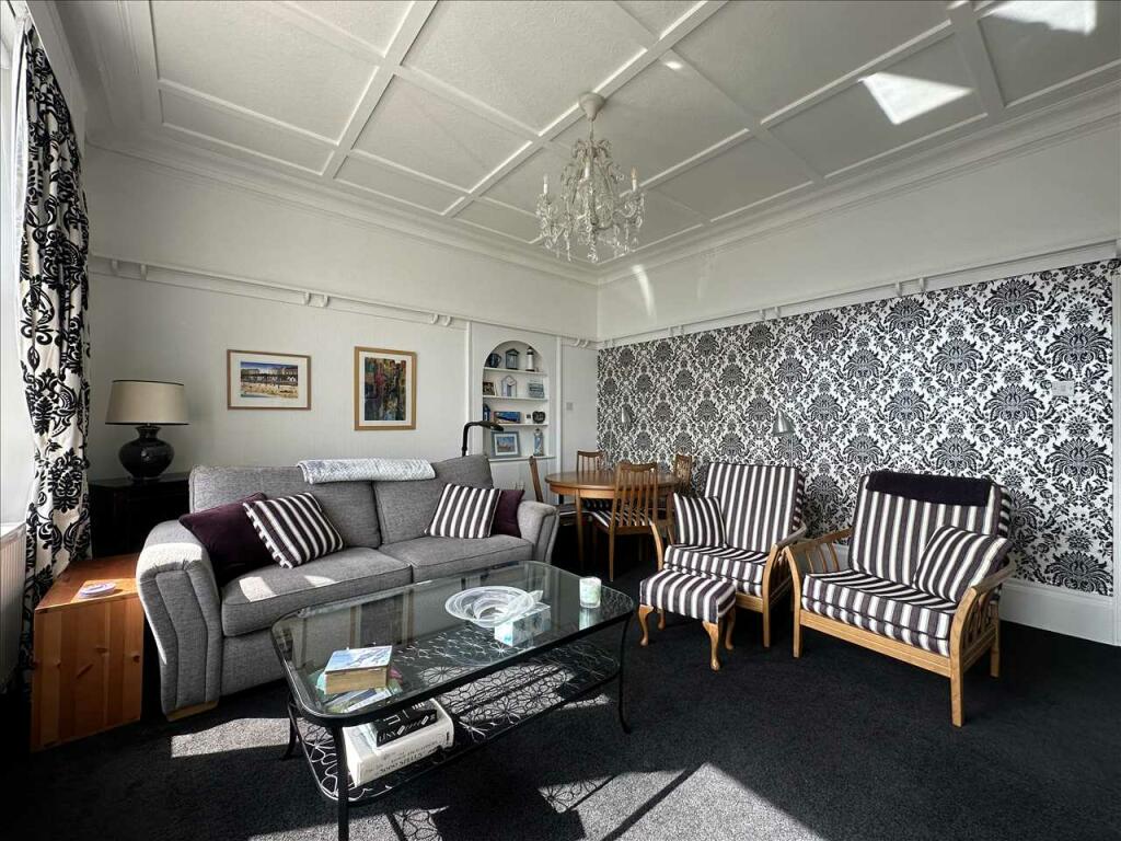 Lounge / Diner