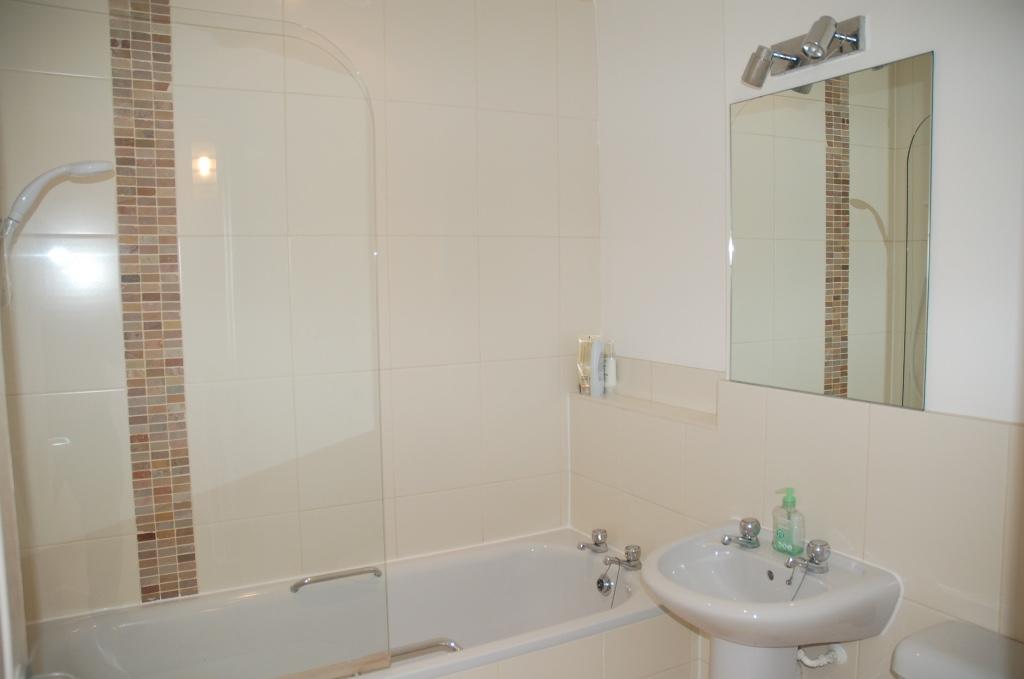 Bathroom Aspect 2