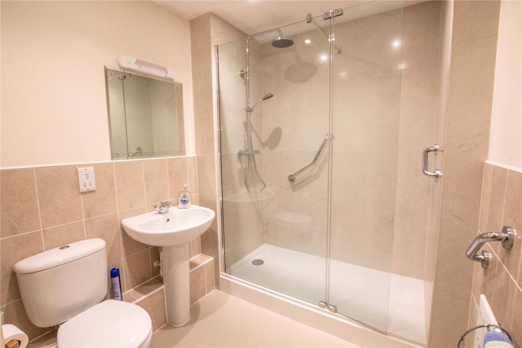 Shower Room.