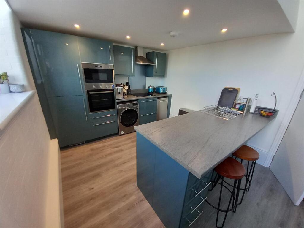 Apartment 12 Kitchen.jpg