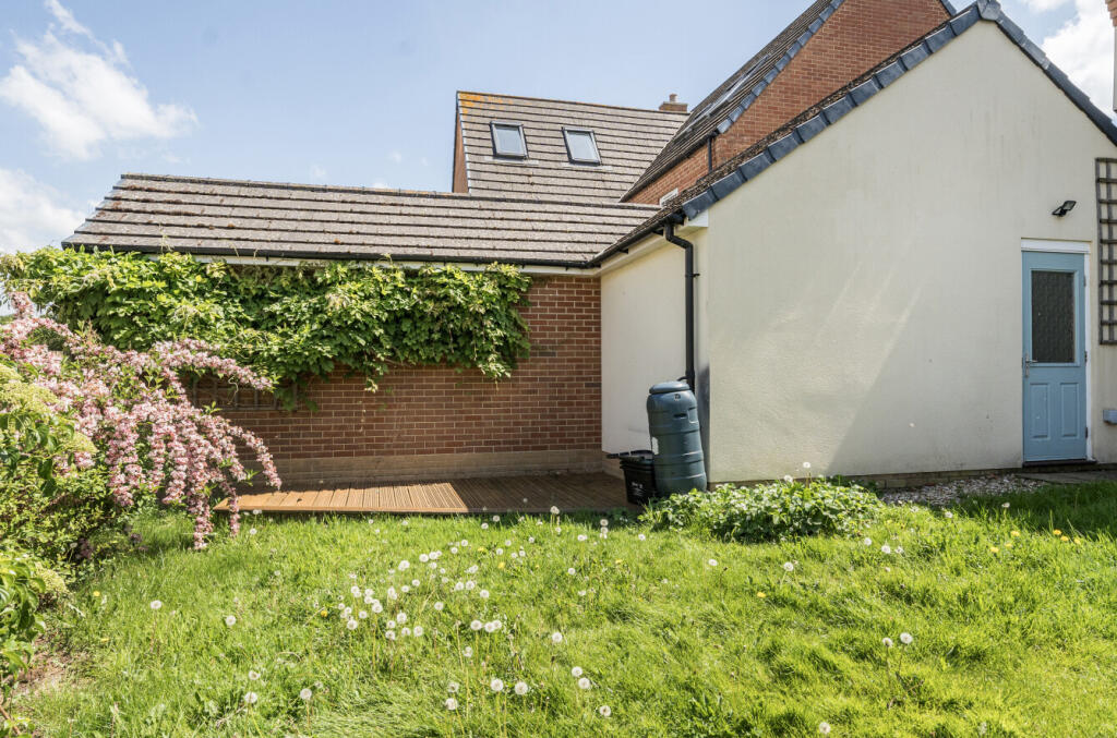 Rear Garden &amp; Garage